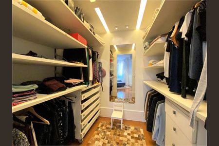 15_photo/94cf009157.ead0744c2329e0c8-ATLAS-d7f8882e-4b4e-4c00-a058-0e7f845da90d.jpg de casa à venda com 3 quartos, 300m² em Jardim Sao Paulo II, Cotia