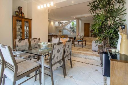 16_photo/94cf009179.00adc02f90eeee8a-ATLAS-1702a5a9-3a42-46d3-ad99-afb8d5fa71fe.jpg de casa à venda com 4 quartos, 385m² em Cotia, Cotia