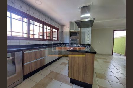 5_photo/94cf009181.4d9bfdeda5dbc87d-ATLAS-17b027ac-5d05-4086-96af-ef67633e02b8.jpg de casa para alugar com 4 quartos, 436m² em Jardim Sao Paulo II, Cotia