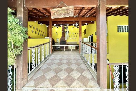 4_photo/94cf0091bb.0dba02f6e03a3679-ATLAS-b30c9c8b-d4e8-409e-b75a-a23e1b33eaad.jpg de casa à venda com 4 quartos, 753m² em Caiapia, Cotia