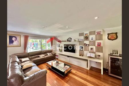 12_photo/94cf0091bb.0dba02f6e03a3679-ATLAS-df133980-e2ad-42be-b9b9-9de7ea6b4f36.jpg de casa de condomínio à venda com 4 quartos, 753m² em Caiapia, Cotia