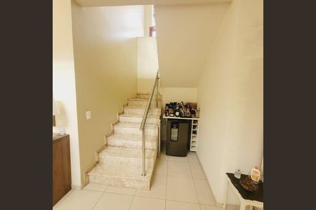 5_photo/94cf0091c1.9f73e101bd22bb98-ATLAS-3b072216-5ef0-4fb1-a561-42e4d0dce1d8.jpg de casa à venda com 4 quartos, 315m² em São Paulo II, Cotia