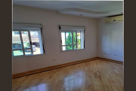 17_photo/94cf0091fd.935c805baf9a7d1f-ATLAS-e5cd8129-846e-4102-a3b7-05c72967bc6b.jpg de casa de condomínio à venda com 4 quartos, 248m² em Jardim Sao Paulo II, Cotia