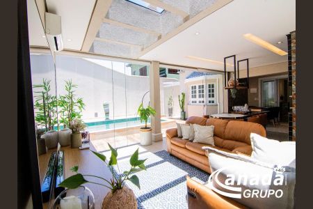 3_photo/94cf00920b.5cacb5cd1a05b02e-ATLAS-aa21cdab-de5a-45da-8171-718444d5849f.jpg de casa à venda com 4 quartos, 358m² em Jardim Sao Paulo II, Cotia