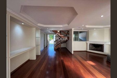 2_photo/94cf009217.ceff8192393c33de-ATLAS-0c8ebf76-260f-4b9d-963a-2b2db6f6cb4a.jpg de casa à venda com 4 quartos, 360m² em São Paulo II, Cotia