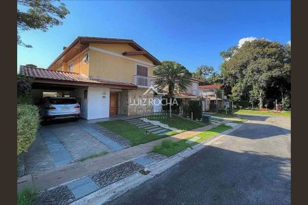 5_photo/94cf009217.ceff8192393c33de-ATLAS-c54b2e21-23df-4e4a-b57f-56dd936faefc.jpg de casa à venda com 4 quartos, 360m² em São Paulo II, Cotia