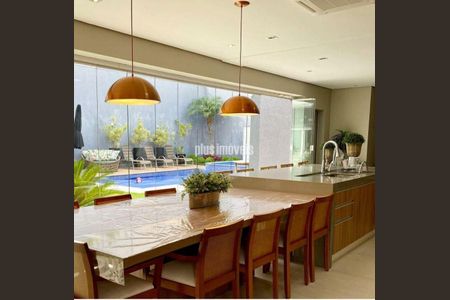 3_photo/94cf00928f.be6c39d5fa12942d-ATLAS-fa185950-7f77-40ee-9f81-87f1e5c8a4b0.jpg de casa à venda com 4 quartos, 640m² em Jardim Sao Paulo II, Cotia