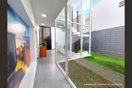 1_photo/94cf009299.3e1b4b7d4b39a1bc-ATLAS-7ce2b9a8-4963-472d-b2c4-732cd2eee3f6.jpg de casa de condomínio à venda com 4 quartos, 580m² em São Paulo II, Cotia