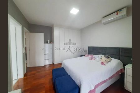 19_photo/94cf0092ad.cbba9a5fa9682889-ATLAS-943100a2-d067-4d12-896b-964f4d0ef9ba.jpg de casa à venda com 4 quartos, m² em Caucaia do Alto, Cotia