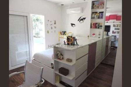 9_photo/94cf0092c1.6f47447a0a4e268d-ATLAS-dc738eac-e6eb-4c2e-b73c-ec3e07c3e042.jpg de casa à venda com 3 quartos, 530m² em Jardim Sao Paulo II, Cotia