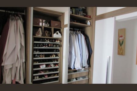 81_photo/94cf0092c5.10fcd1b631cebb8a-ATLAS-76b4916c-d264-4b49-86da-14a60c849ccf.jpg de casa para alugar com 4 quartos, 437m² em Cotia, Cotia