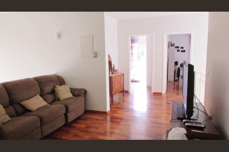 29_photo/94cf0092c5.10fcd1b631cebb8a-ATLAS-8718189e-82ef-4520-be2b-0543d4e1ddc4.jpg de casa para alugar com 4 quartos, 437m² em Cotia, Cotia