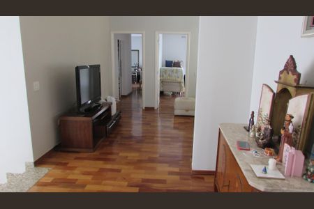 31_photo/94cf0092c5.10fcd1b631cebb8a-ATLAS-d1ca8ac2-a6e2-4007-b6ba-80fda9a4579c.jpg de casa para alugar com 4 quartos, 437m² em Cotia, Cotia