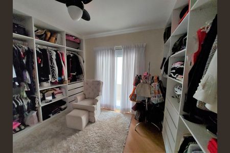 8_photo/94cf00938b.4d5f998e3e6d7143-ATLAS-40abaaea-01c8-4315-a42a-0c6ac45a2b4e.jpg de casa de condomínio à venda com 4 quartos, 370m² em Jardim Sao Paulo II, Cotia