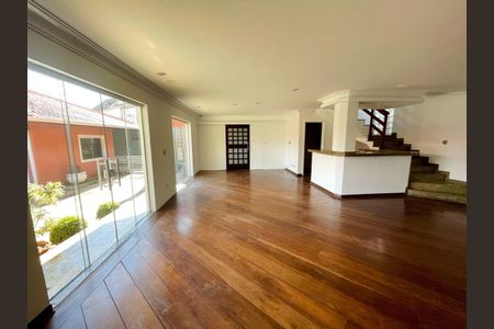 5_photo/94cf0093f3.16002020a1080b3a-ATLAS-288306a0-e7f8-4d32-802e-ddde34af098e.jpg de casa à venda com 3 quartos, 397m² em Jardim Sao Paulo II, Cotia