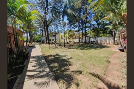 27_photo/94cf0093ff.1d330545a03b1011-ATLAS-c66f45d0-0b00-459f-8d97-2cc75019c7d1.jpg de casa de condomínio à venda com 5 quartos, 377m² em Caiapia, Cotia