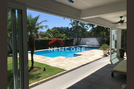 10_photo/94cf009407.e78a3bff2ad56a74-ATLAS-322d562d-2a33-4524-94b3-e70022db6bd7.jpg de casa de condomínio à venda com 4 quartos, 519m² em Jardim Sao Paulo II, Cotia