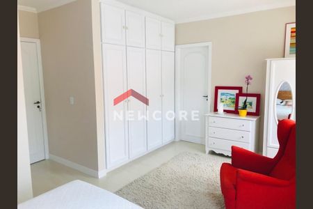 26_photo/94cf009407.e78a3bff2ad56a74-ATLAS-49063b67-be0f-4da8-8332-470ec03f6e8b.jpg de casa de condomínio à venda com 4 quartos, 519m² em Jardim Sao Paulo II, Cotia