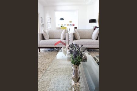 6_photo/94cf009407.e78a3bff2ad56a74-ATLAS-58b8e3e1-d799-4e27-a8a6-2c6858ca7968.jpg de casa de condomínio à venda com 4 quartos, 519m² em Jardim Sao Paulo II, Cotia