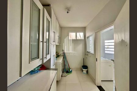 4_photo/94cf009419.4d4092f871e47b0b-ATLAS-3c96c7a3-d08a-42a9-a751-c412e05e839d.jpg de casa à venda com 5 quartos, 650m² em São Paulo II, Cotia