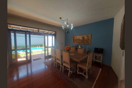 8_photo/94cf009427.01061cb6ad72014f-ATLAS-e1c2e469-0735-40e0-ab48-feeabd423163.jpg de casa à venda com 5 quartos, 284m² em Jardim Sao Paulo II, Cotia