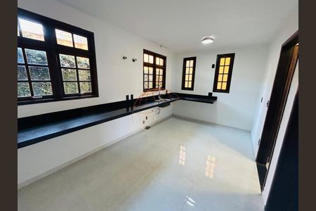 17_photo/94cf00944d.3df937b85af5ad47-ATLAS-7772ebeb-8424-4de8-8d12-c4d2ea669973.jpg de casa à venda com 6 quartos, 284m² em Caiapia, Cotia