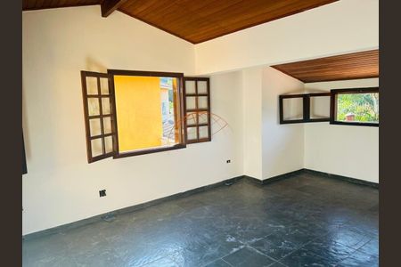 25_photo/94cf00944d.3df937b85af5ad47-ATLAS-a0481ea8-7748-4e59-835d-f83c0d433b97.jpg de casa à venda com 6 quartos, 284m² em Caiapia, Cotia