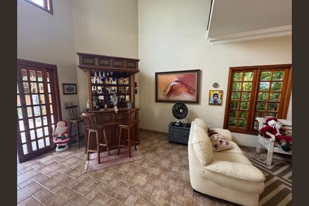 9_photo/94cf00947b.08f922be3a726ba4-ATLAS-d07ef03e-ad42-405d-bf59-d721ff57d34d.jpg de casa à venda com 5 quartos, 540m² em Jardim Sao Paulo II, Cotia