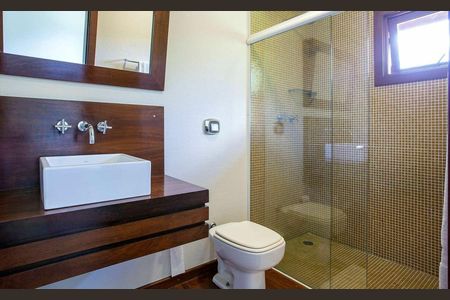 24_photo/94cf00954f.98a2f1197ddc2320-ATLAS-a27d030d-a40e-40a0-a487-5e876a8fddda.jpg de casa de condomínio à venda com 4 quartos, 724m² em Caiapia, Cotia