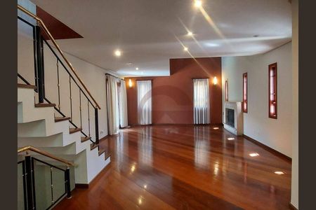 3_photo/94cf009587.7a37549eceeba21f-ATLAS-ff18bb52-e4ad-4c06-8cf8-66539f806393.jpg de casa de condomínio à venda com 4 quartos, 436m² em São Paulo II, Cotia