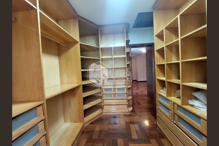 2_photo/94cf00959d.4cea1a0b3f6bbd2f-ATLAS-0a15b005-897c-47cb-9116-b8038480aa95.jpg de casa de condomínio à venda com 4 quartos, 437m² em Jardim Sao Paulo II, Cotia