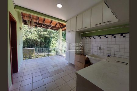 20_photo/94cf00959d.4cea1a0b3f6bbd2f-ATLAS-5cd432ad-4ece-4db1-8df8-f7b328ffdfd1.jpg de casa de condomínio à venda com 4 quartos, 437m² em Jardim Sao Paulo II, Cotia