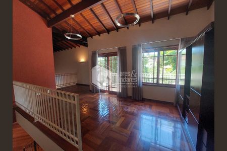 21_photo/94cf00959d.4cea1a0b3f6bbd2f-ATLAS-6b786c87-7dad-4721-9ecf-8da17adcd81f.jpg de casa de condomínio à venda com 4 quartos, 437m² em Jardim Sao Paulo II, Cotia