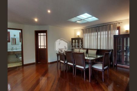 5_photo/94cf00959d.4cea1a0b3f6bbd2f-ATLAS-95d1f789-a11d-429f-94ce-5e1b14eebccc.jpg de casa de condomínio à venda com 4 quartos, 437m² em Jardim Sao Paulo II, Cotia