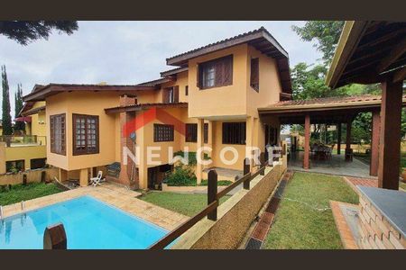 49_photo/94cf0095b5.6618d879b31b9a75-ATLAS-33f77bdd-44cb-4497-b70e-133e088c33b9.jpg de casa à venda com 4 quartos, 450m² em Jardim Sao Paulo II, Cotia