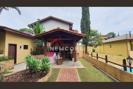 37_photo/94cf0095b5.6618d879b31b9a75-ATLAS-44cdf0ef-5019-41a8-a2d0-fb574f011069.jpg de casa à venda com 4 quartos, 450m² em Jardim Sao Paulo II, Cotia