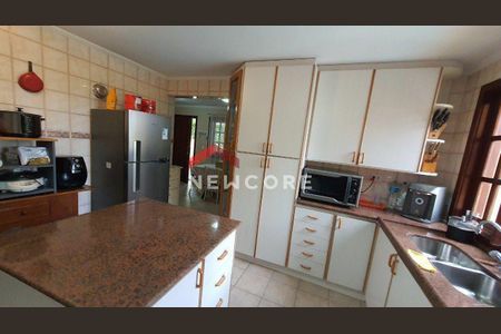 4_photo/94cf0095b5.6618d879b31b9a75-ATLAS-49ea41ab-65e5-4660-81fd-2f8c397ec342.jpg de casa à venda com 4 quartos, 450m² em Jardim Sao Paulo II, Cotia