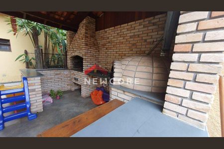 33_photo/94cf0095b5.6618d879b31b9a75-ATLAS-65bfd5a3-ee74-47dd-90ae-e16e03e12cb3.jpg de casa à venda com 4 quartos, 450m² em Jardim Sao Paulo II, Cotia