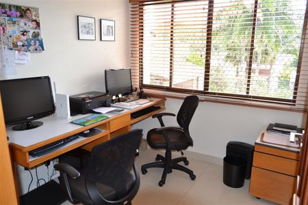 3_photo/94cf009663.6a314c56d3e4f9ad-ATLAS-0de4cdc8-ba2b-49cc-8349-cd57dffe4e17.jpg de casa de condomínio à venda com 4 quartos, 450m² em Jardim Sao Paulo II, Cotia