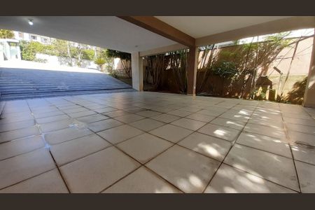 5_photo/94cf009667.c90f043f73090339-ATLAS-e4008461-efa1-46cb-bbeb-54c015f48d9f.jpg de casa à venda com 4 quartos, 350m² em São Paulo II, Cotia