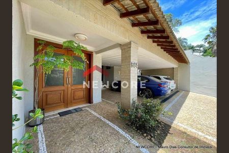 3_photo/94cf00967d.17a4969d13b5e058-ATLAS-470e50e3-b6b0-48ce-931e-f05fc2f7ae2e.jpg de casa à venda com 5 quartos, 752m² em Jardim Sao Paulo II, Cotia