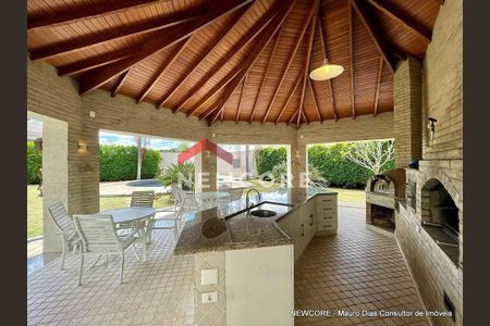 23_photo/94cf00967d.17a4969d13b5e058-ATLAS-d5914bb1-2819-4d26-ba4e-b69f64caee8f.jpg de casa à venda com 5 quartos, 752m² em Jardim Sao Paulo II, Cotia