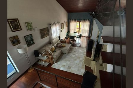 8_photo/94cf009691.adfe693aa2b53e17-ATLAS-3f296a1d-7901-41ca-810b-3d9a8f415c8d.jpg de casa de condomínio à venda com 3 quartos, 346m² em Jardim Sao Paulo II, Cotia