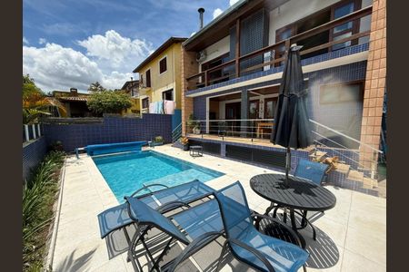 12_photo/94cf009691.adfe693aa2b53e17-ATLAS-8c67b6e6-26a6-45bf-aee4-220f81e2e9e6.jpg de casa de condomínio à venda com 3 quartos, 346m² em Jardim Sao Paulo II, Cotia