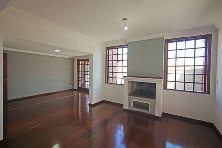 10_photo/94cf0096b3.ae3d86bef28e162d-ATLAS-18fe8a3e-409c-492f-84aa-5388a7526f2d.jpg de casa de condomínio à venda com 3 quartos, 330m² em Jardim Sao Paulo II, Cotia