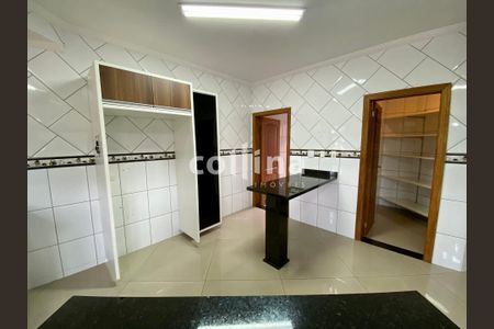 10_photo/94cf0096bb.ceff8192393c33de-ATLAS-4abdda65-c0d8-4313-bdf8-5cef6fc8c266.jpg de casa à venda com 3 quartos, 400m² em São Paulo II, Cotia