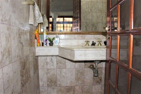 27_photo/94cf0096c5.912bb953107d94de-ATLAS-b4d9fe8b-5424-4457-a245-b844e40d169f.jpg de casa à venda com 4 quartos, 451m² em Jardim Sao Paulo II, Cotia