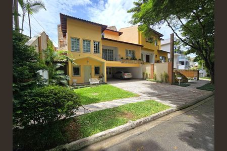 2_photo/94cf0096e1.526b8d0f117d2dc5-ATLAS-1eb92af9-13f2-4f25-95b4-51dffd84320b.jpg de casa de condomínio à venda com 4 quartos, 424m² em São Paulo II, Cotia