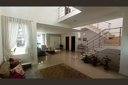 2_photo/94cf00971d.a596fb24e8ccb8cd-ATLAS-4b920339-fa34-4a0d-b8a5-73209fcc3263.jpg de casa de condomínio à venda com 4 quartos, 520m² em Caiapia, Cotia