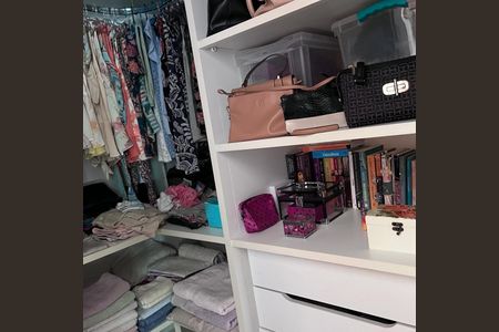 10_photo/94cf00971d.a596fb24e8ccb8cd-ATLAS-5b371936-1764-4bac-8cc3-63e9f6a6fd94.jpg de casa de condomínio à venda com 4 quartos, 520m² em Caiapia, Cotia